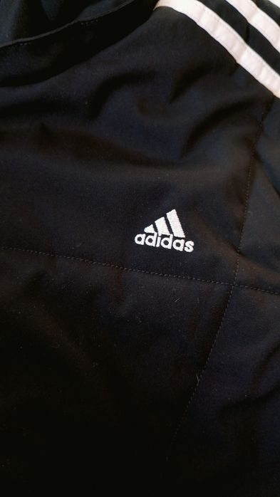 Damska czarna gruba kurtka  adidas L