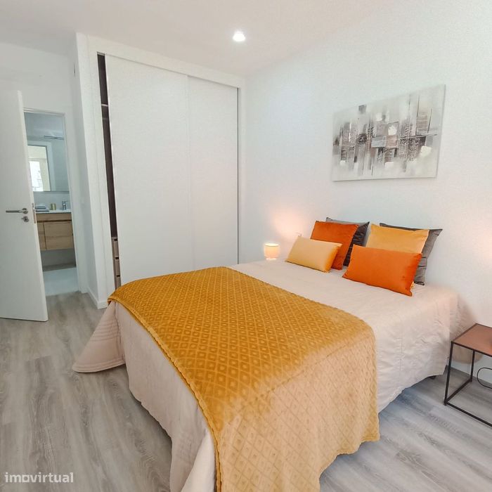 T3 Remodelado com Suite, Open Space e Arrecadação junto ao Colombo