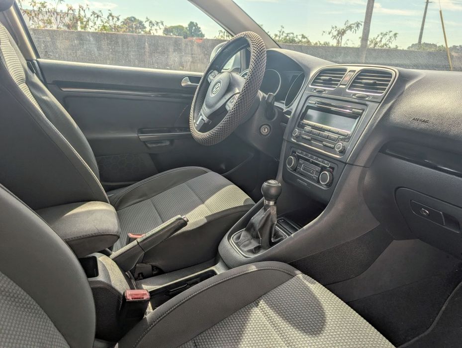 Volkswagen Golf Variant 1.6 TDI (2011) – 165.932 km