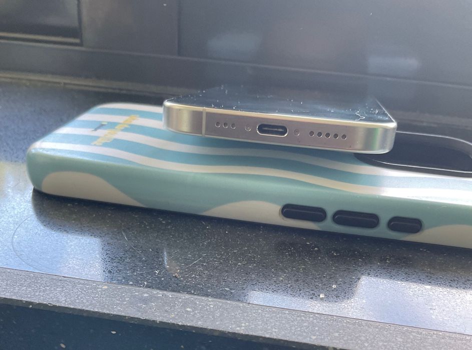 iPhone 15 Pro 256GB Branco Titânio | Impecável + Capas