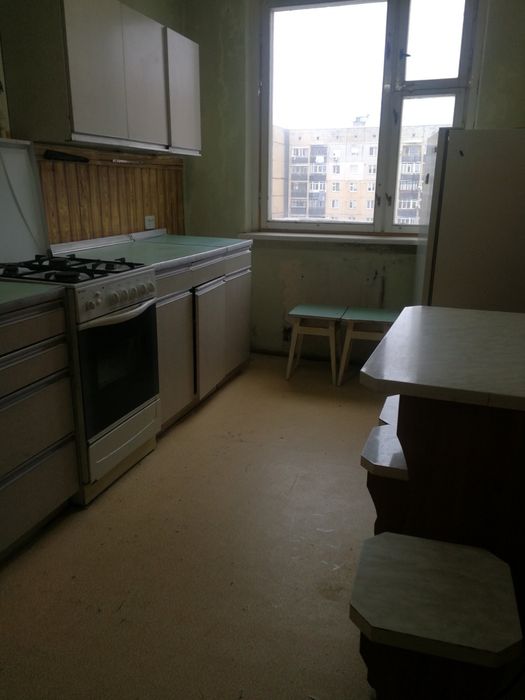 Продаж трьохкімнатної квартири в Ужгороді