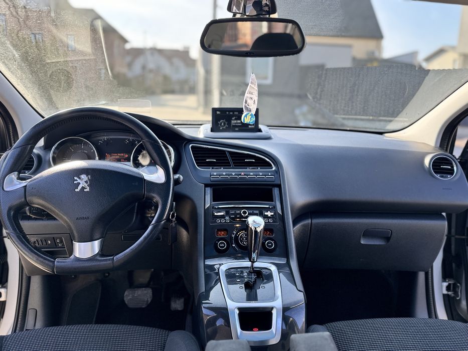 Peugeot 5008-2015 р.в