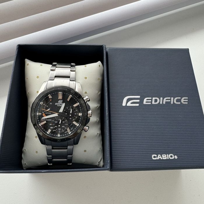 Сьильний чоловічий годиник, Casio