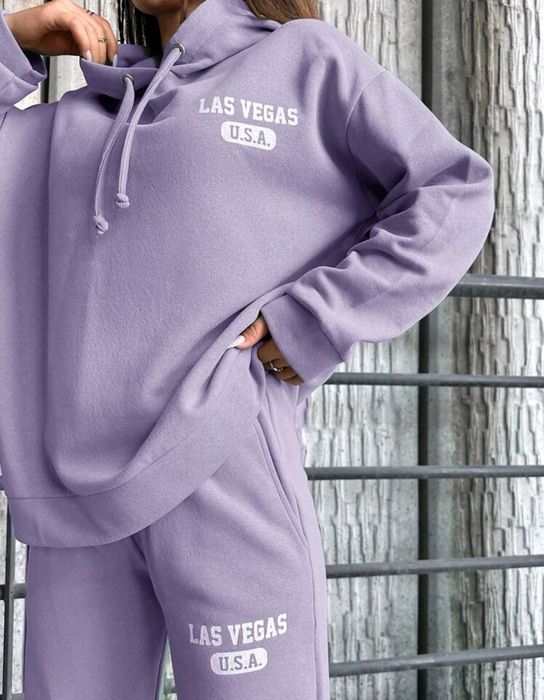 Conjunto calças e camisola