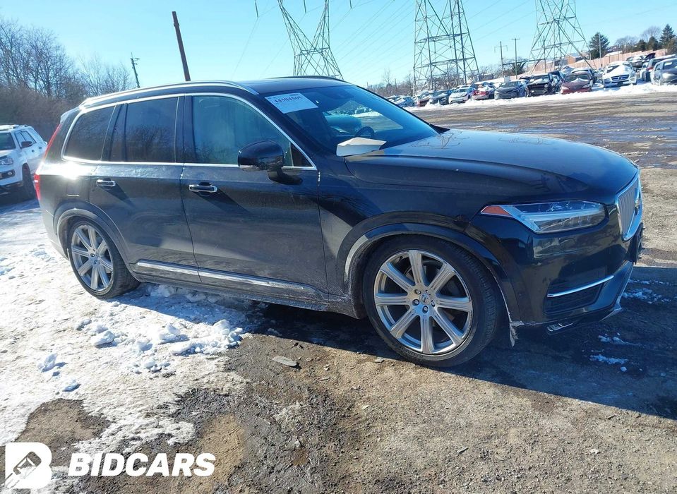 Volvo XC90 2016 INSCRIPTION (T6, Пневмо, R20, фул комплект.)