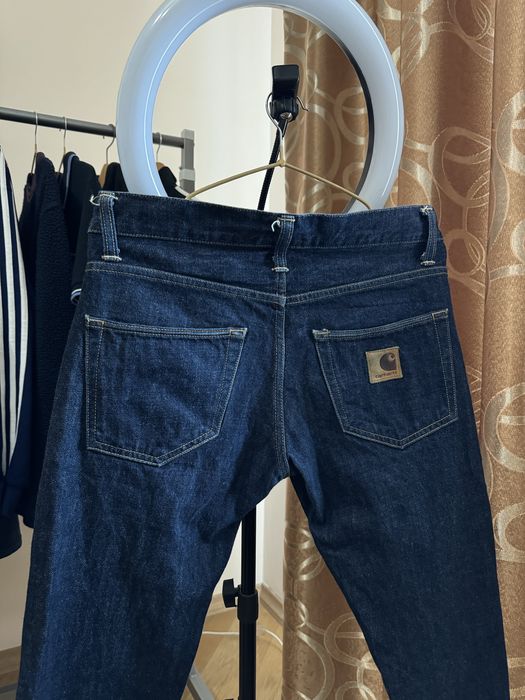 Джинси Carhartt з патчем