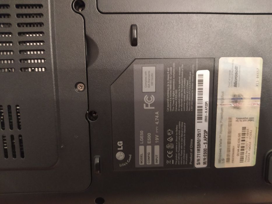 LG Laptop 15" with CD64551060848641122