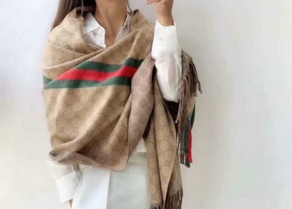 Duzy szal Gucci  kaszmir