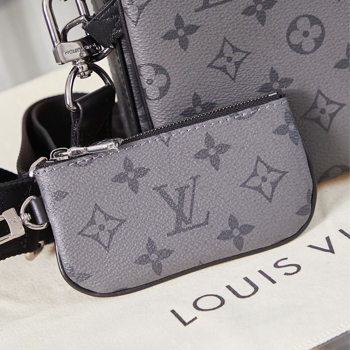 Сумка чоловіча сіра монограм тріо Louis Vuitton Trio дуи витон шкіряна