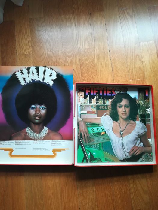 Vinil - Hit Parade422803994523084802