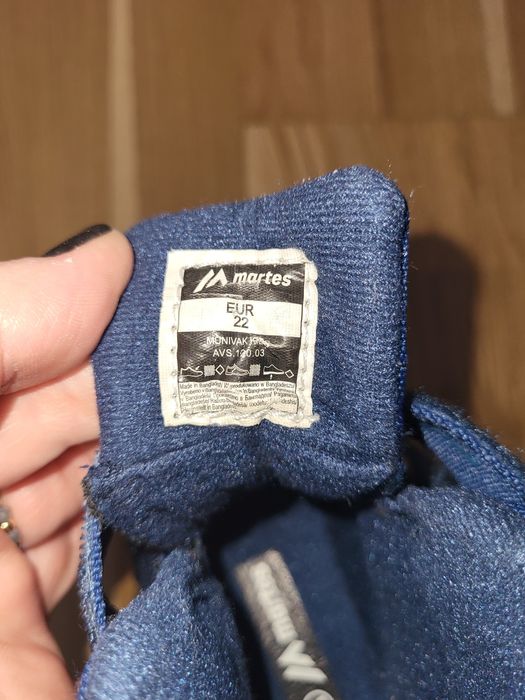 Kozaki chłopięce rozmiar 22 Martes