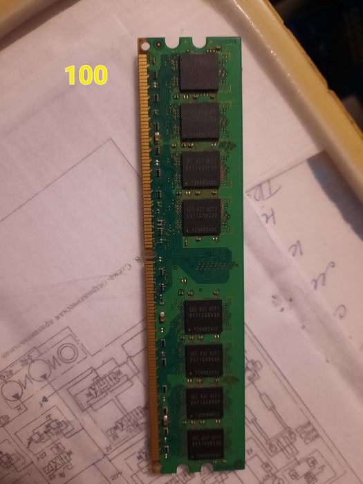 Материнская плата gigabyte GA-945GCM-S2L оперативна пам'ять ddr2 2gb