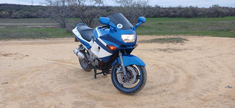 Кавасакі ззр 400 2-г 93 р.