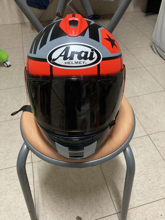 Capacete arai tamanho M