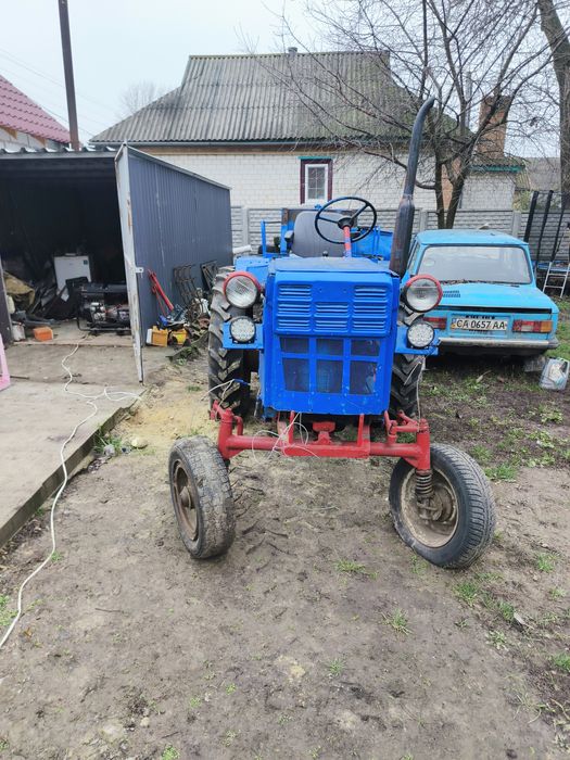 Продам трактор Т-25 саморобна