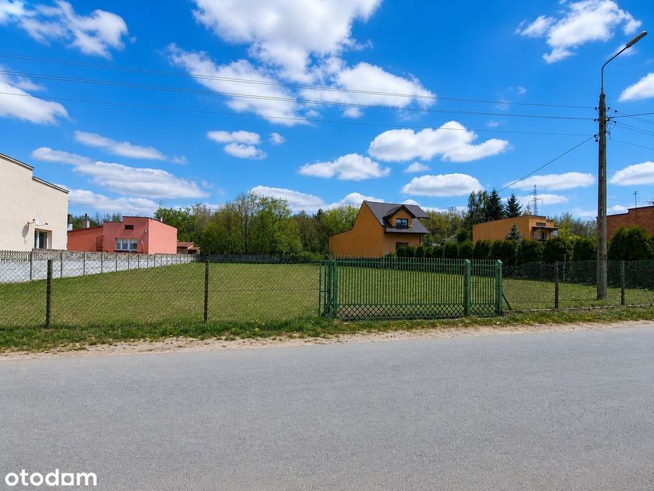 1220 m²,media, asfalt, spokojna część Radomia