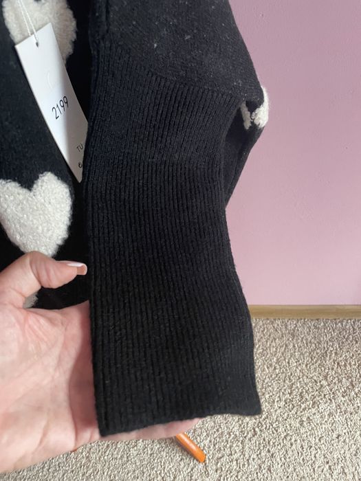 Cudny sweter kardigan 3D w serduszka oversize 40/42/44/46/48/50