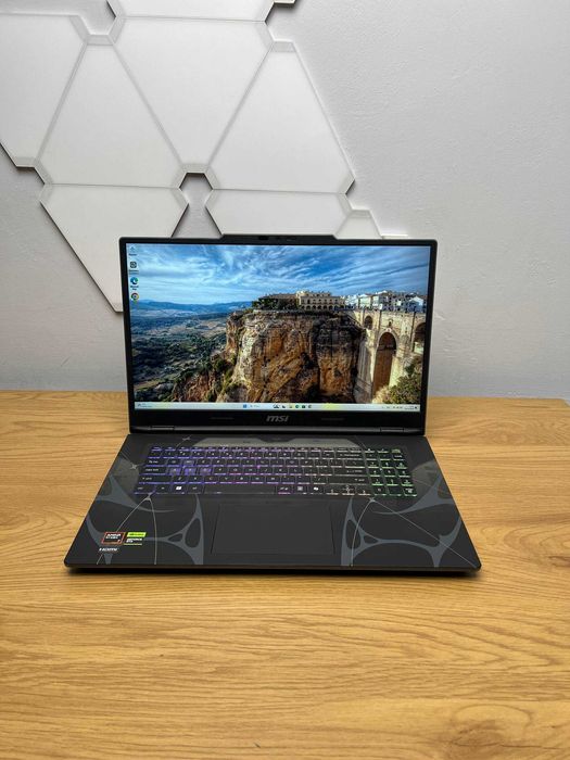 Новий Ігровий Ноутбук MSI Cyborg A17  17.3 FHD / IPS 144hz / AMD RYZEN 7 260 / RTX5050/8Gb GDDR7 / 512Gb SSD / DDR5 2x8GB