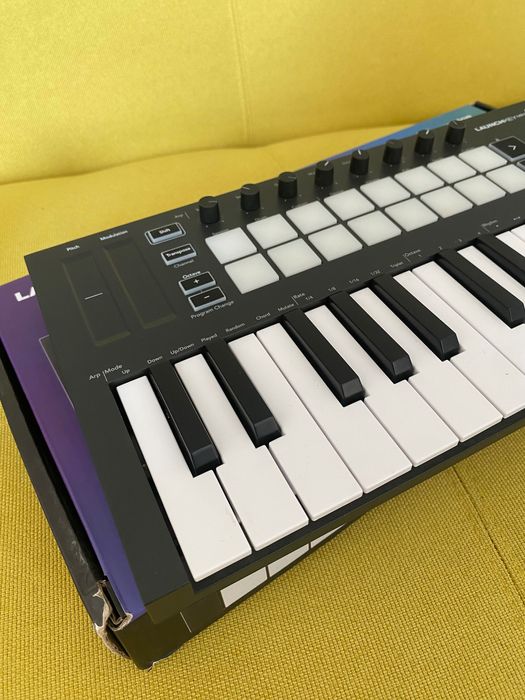 Launchkey Mini MK3