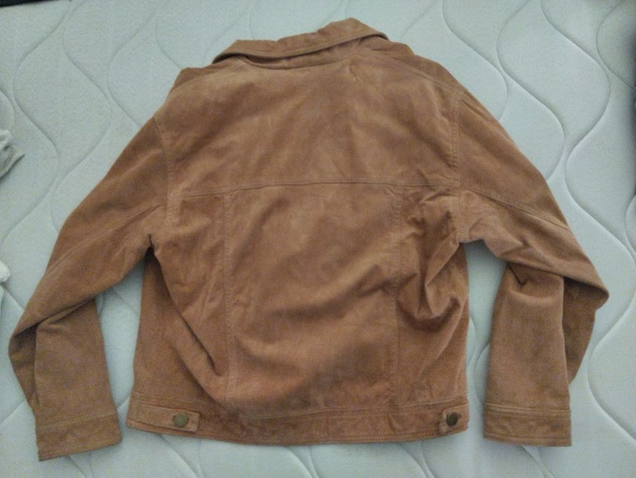 Casaco Camurça Republika 45€