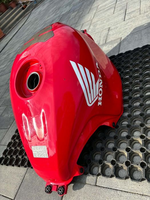 Zbiornik Paliwa Bak HONDA CBR F4 99/00