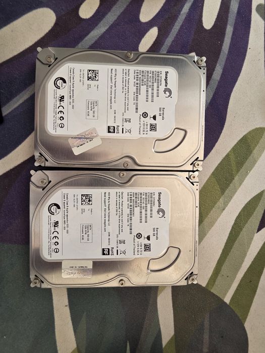 2x Seagate Barracuda 500GB 7200rpm