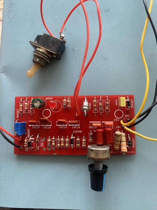 Плата для зарядного пристрою ресурс 1