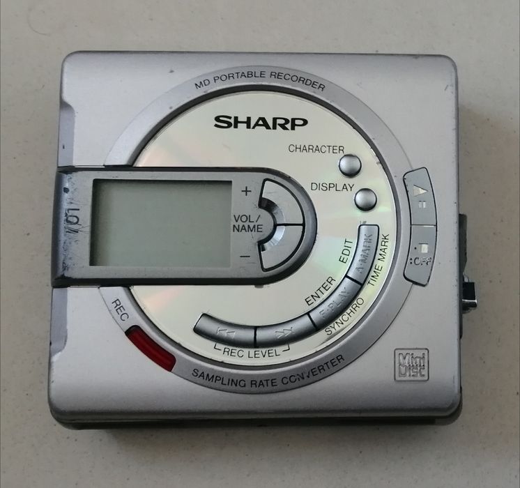Minidisc Sharp MD-MS701H - uszkodzony