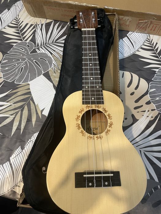 Nowe ukulele aiersi