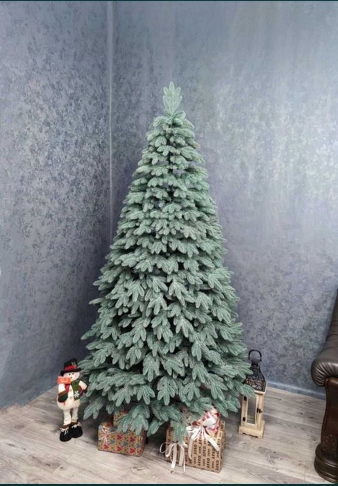 Ялинка лита Швейцарська зелена та блакитна