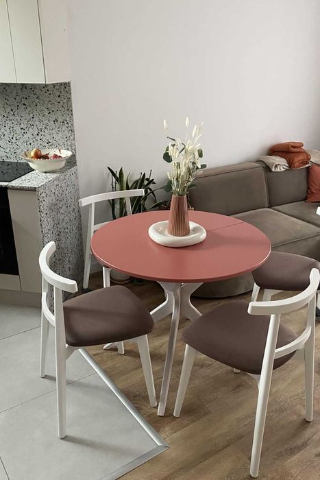 Nowe krzesła bukowe - stylowe, solidne, stabilne