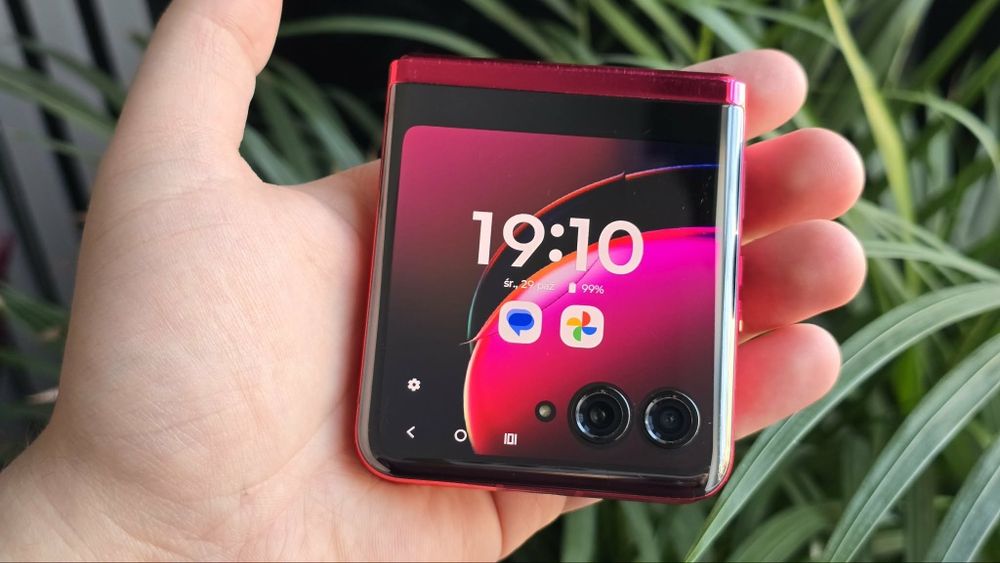 Motorola Razr 40 Ultra 5G 8/256GB czerwona