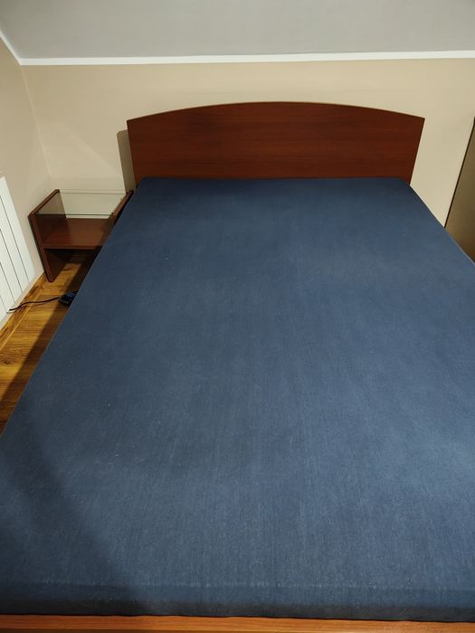 Zestaw Ikea do sypialni łóżko 140*200 komoda stoliczki