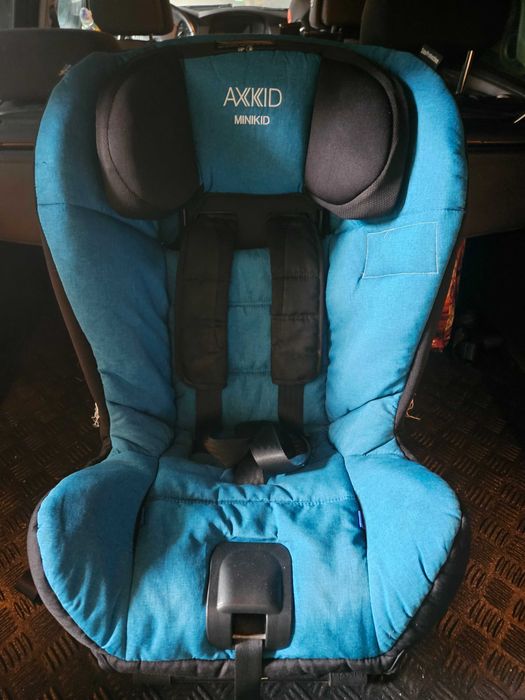 Fotelik samochodowy Axkid Minikid