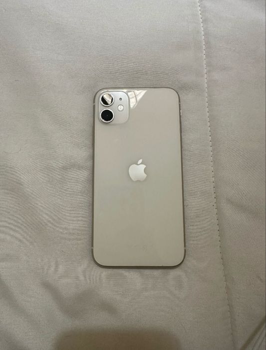Iphone 11 branco 128GB