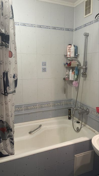 Продам 3-х комнатную квартиру в Центре