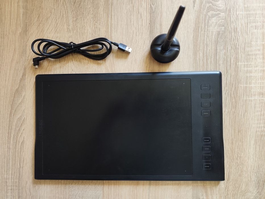 Продам графический планшет Huion Inspiroy Q11K V2