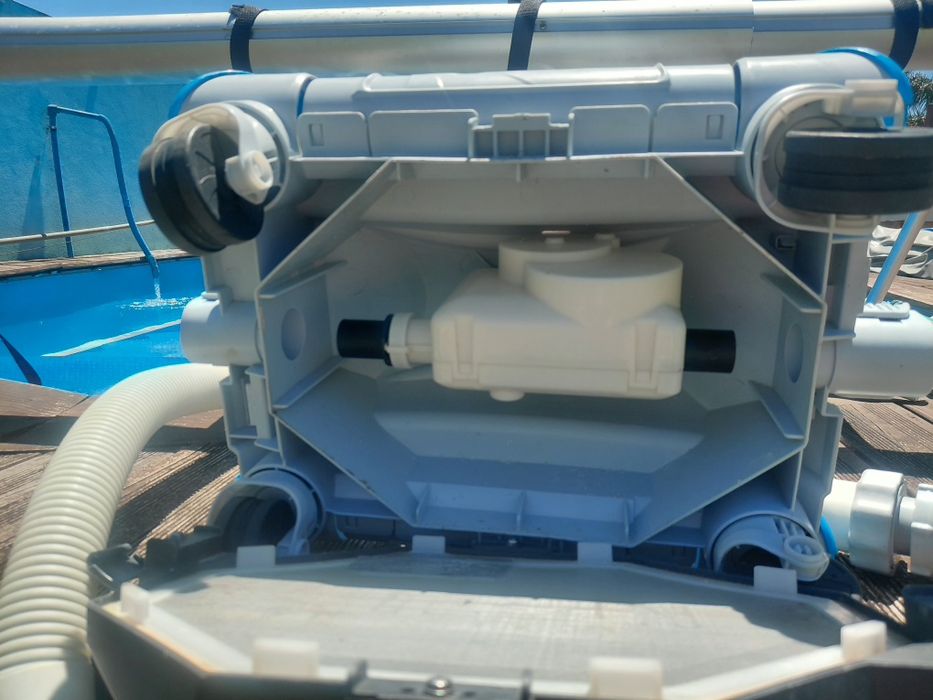 Aspirador de piscina Intex