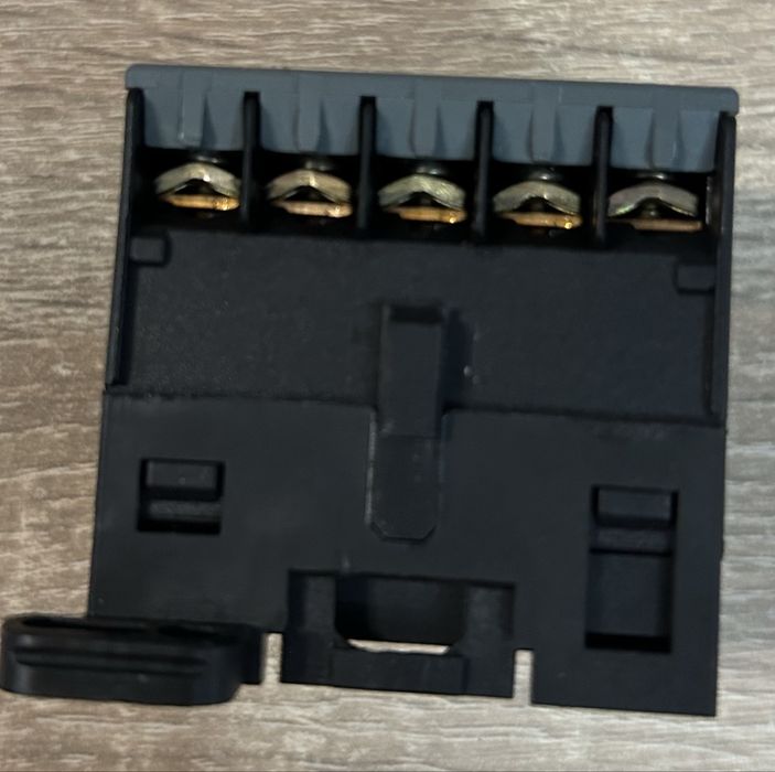ABB stycznik B6-30-10 COIL 230V AC