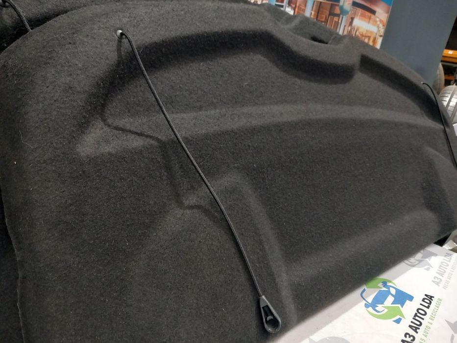 Chapeleira cortina Peugeot 208