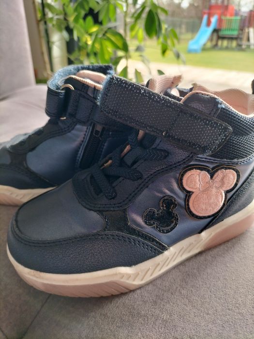 Buty dziewczyna 26