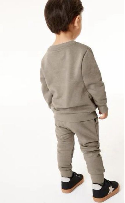 Костюм Next 122 cm