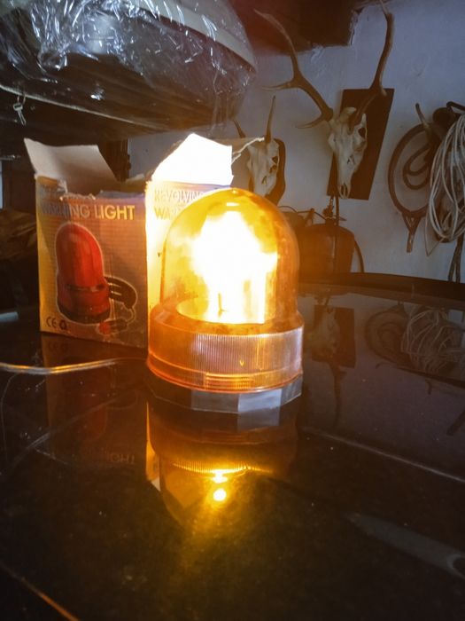 Lampa ostrzegawcza 12 V na magnes pomaranczowa