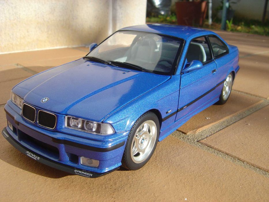 BMW M3 E36 Coupe Estoril Blue UT Models 1:18