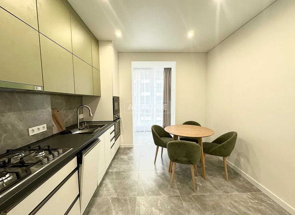 Здаєтья в оренду  1-кімнатна квартира повністю укомплектована.