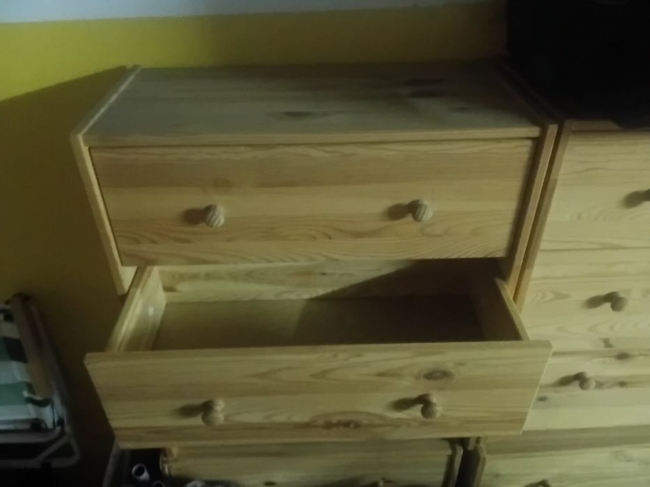 Comoda pinho Ikea