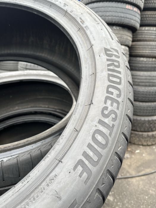 285 40 R21 (літо) Bridgestone Alenza 001