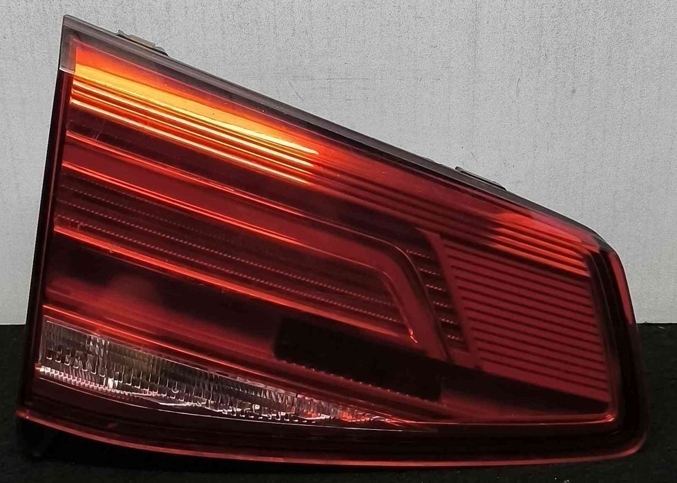 Farolim Direito VW PASSAT B8 (3G2, CB2) ano 2016