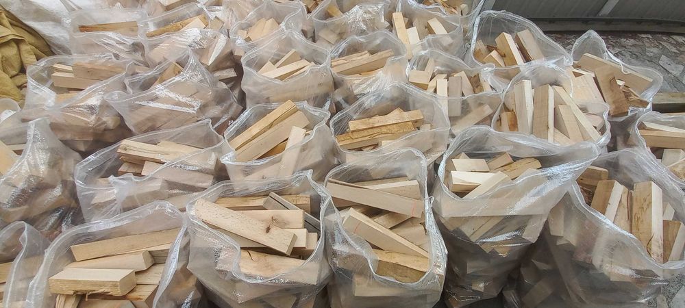 Sacos de lenha de Faia