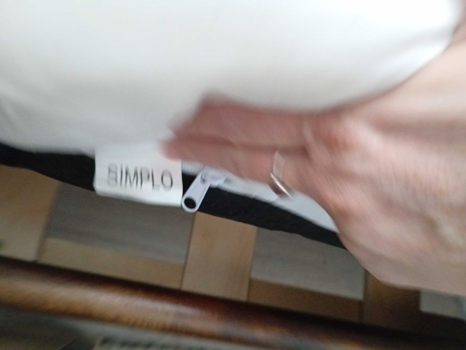 Materac 140/200 sprężynowy